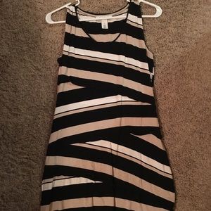 White House Black Market sleeveless Tunic